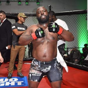 Meet your Posher, Victor